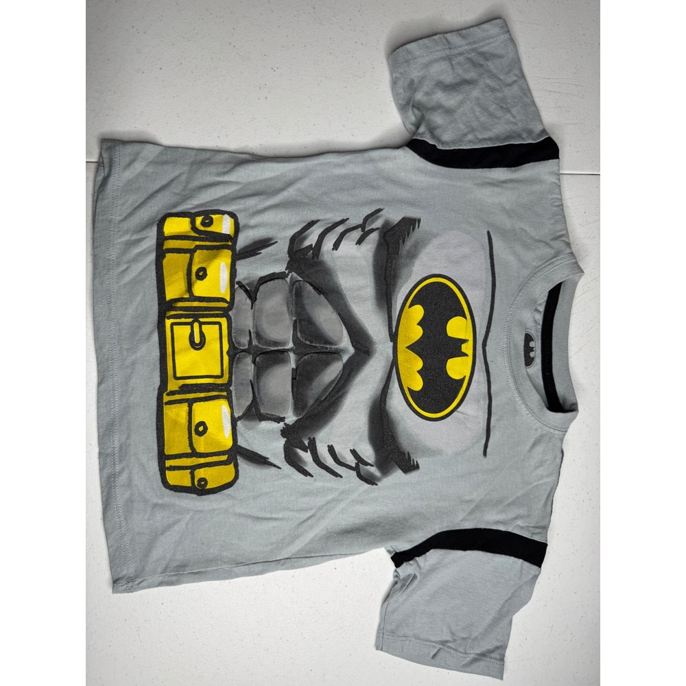 Batman DC Comics Kids Grey Graphic T-Shirt Costume Print Size L 7 Utility Belt